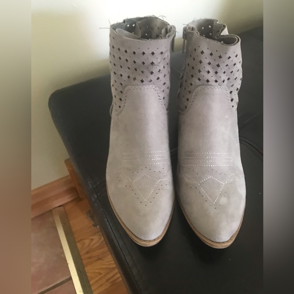 Womens boots